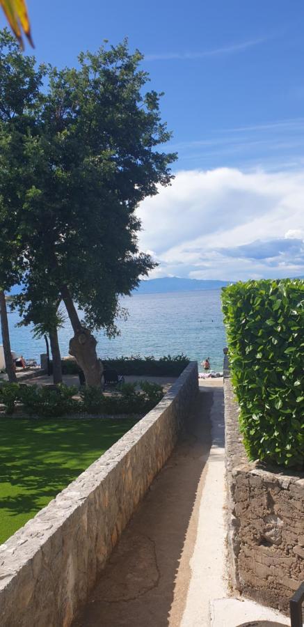 Apartman Sea View Vantacici Eksteriør bilde